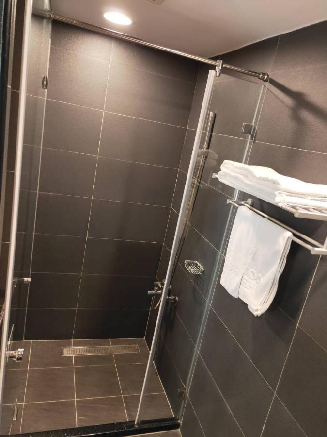 Delton Hotel - Love River Branch كاوشيونغ المظهر الخارجي الصورة